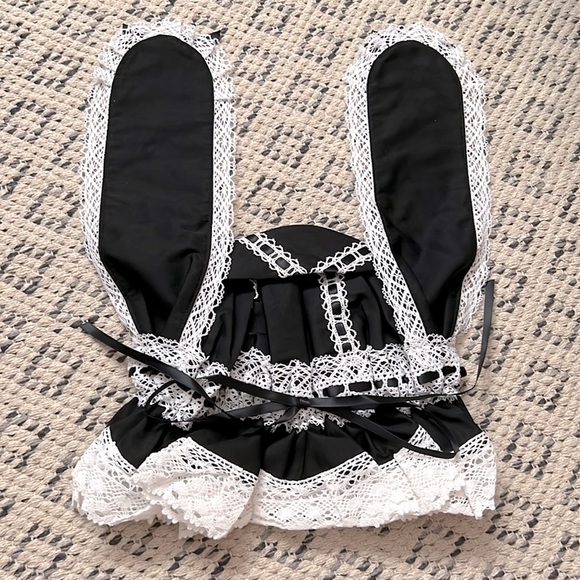 NWOT Rococo Classic Lolita Bunny Ears bonnet 🐰 Black x White - Picture 2 of 5